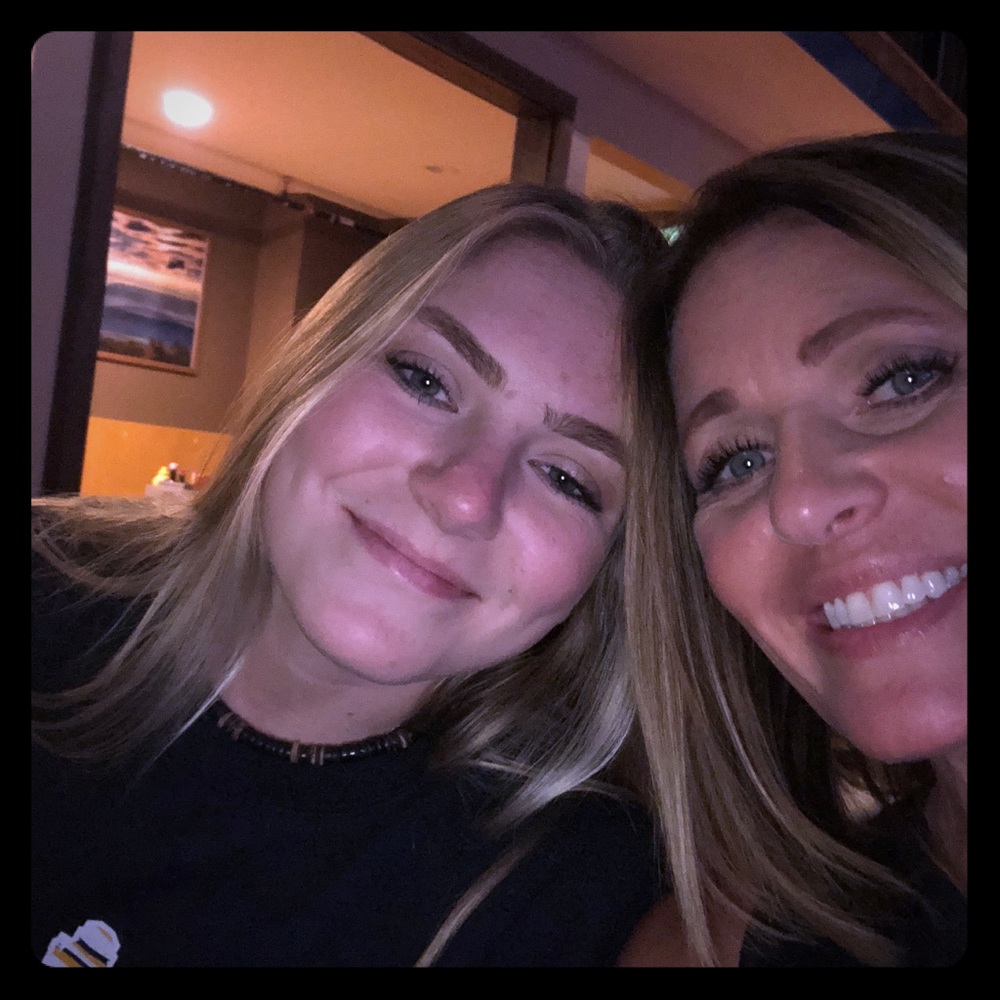 Meet your Posher, Stacie